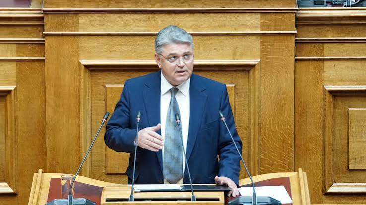 ΝΙΚΗ: ΝΑ ΞΕΚΑΘΑΡΙΣΕΙ Η ΚΥΒΕΡΝΗΣΗ ΤΙ ΙΣΧΥΕΙ ΜΕ ΤΙΣ ΤΑΥΤΟΤΗΤΕΣ ΤΩΝ ΣΤΡΑΤΙΩΤΙΚΩΝ