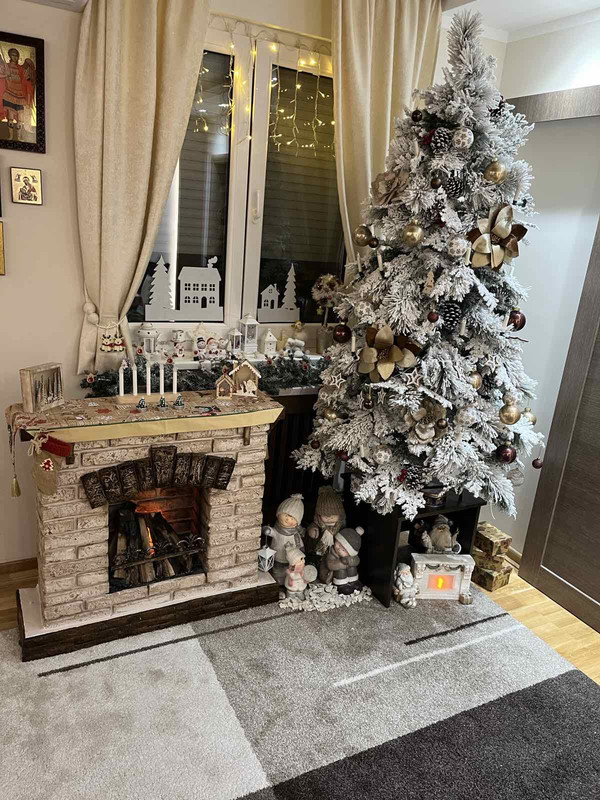 699A28AD-251A-4D1C-8607-8F6A88D30792