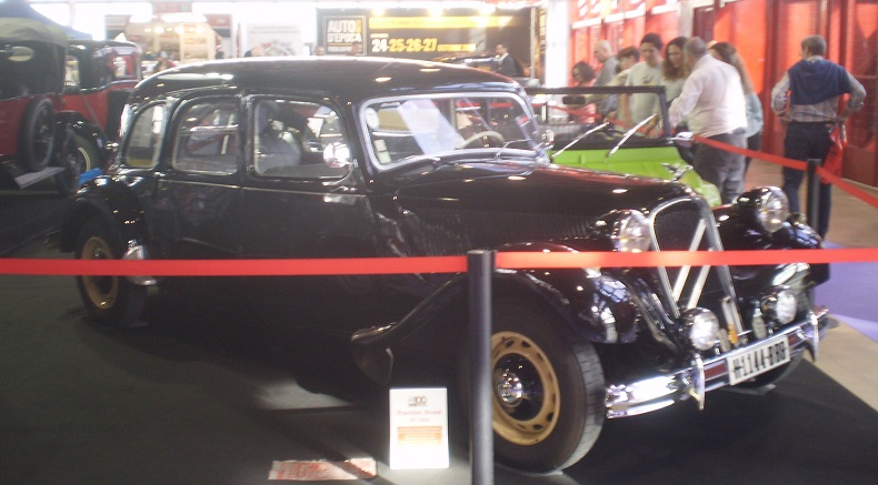 2019 - CLASSICAUTO Madrid 2019. - Página 2 Ca19-152