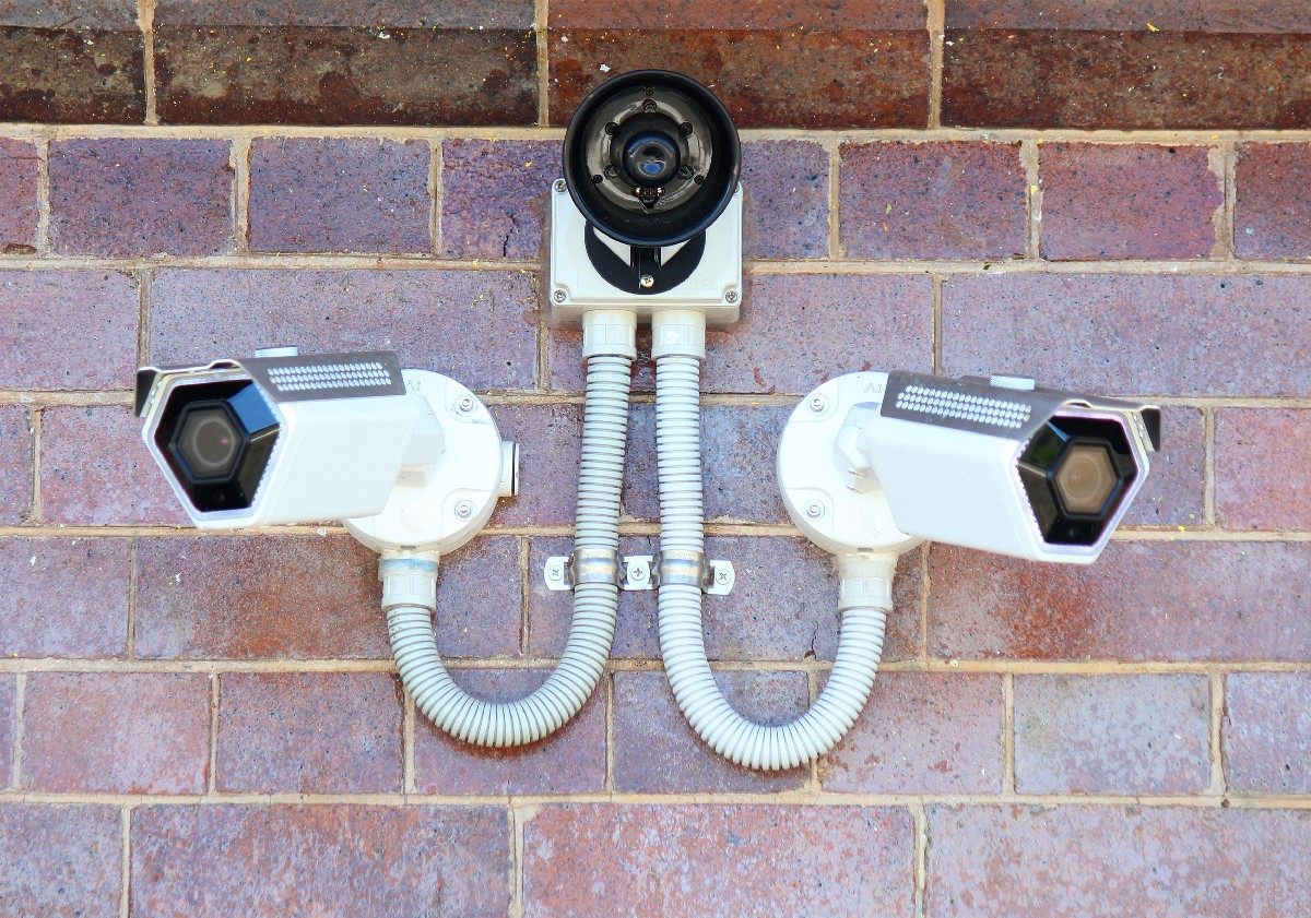 la legalidad de las camaras de seguridad en comunidades de propietarios 2