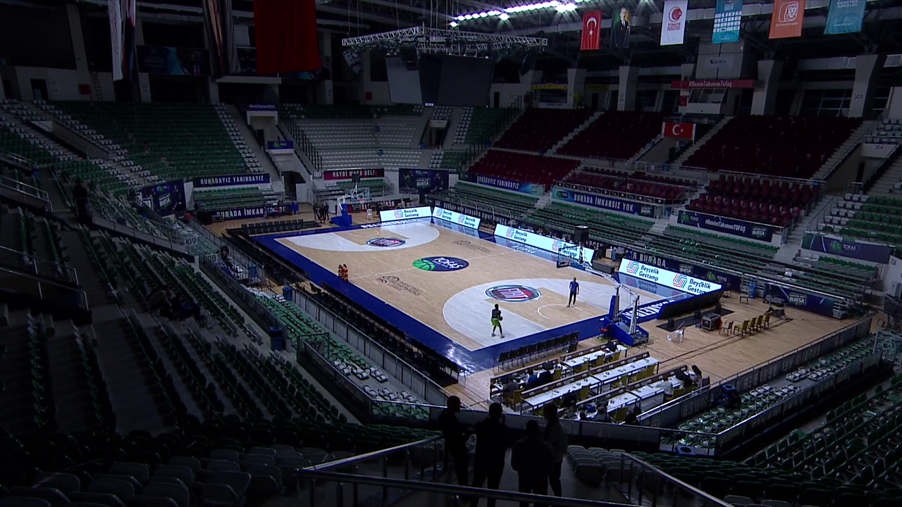 vlcsnap-1617-12-04-15h06m39s599