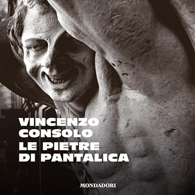 Vincenzo Consolo, Gianni Turchetta - Le pietre di Pantalica (2024) (mp3 - 128 kbps)
