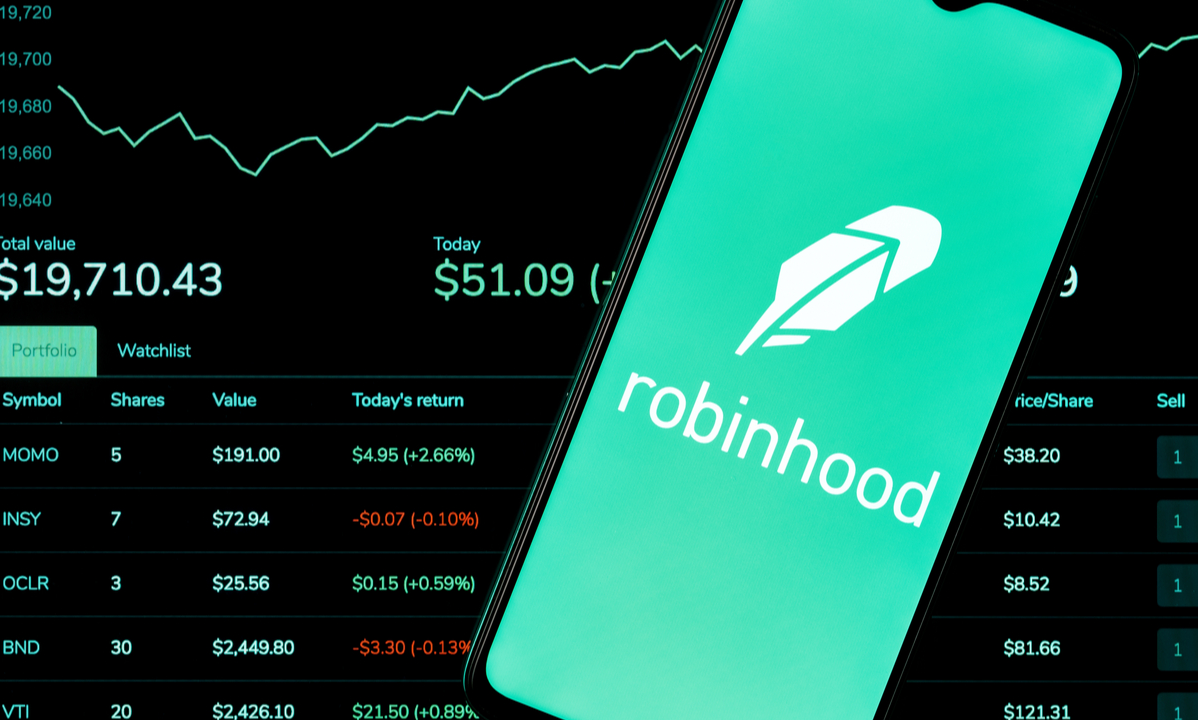 card image Брокер Robinhood запустил криптоторговлю на Гавайях, Виргинских Островах и в Пуэрто-Рико