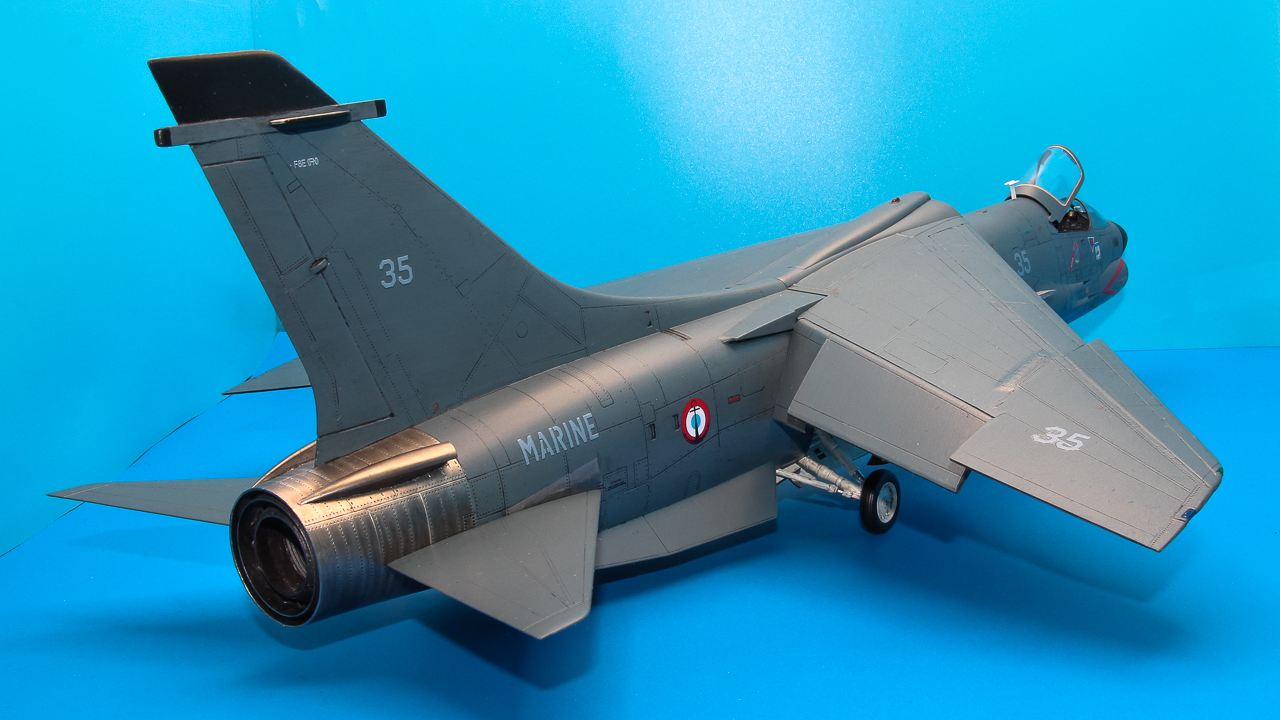 [Trumpeter] Vought F-8P Crusader 1/32 IMG-2905