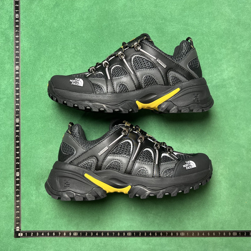 668、The North Face Chilkat V Cognito