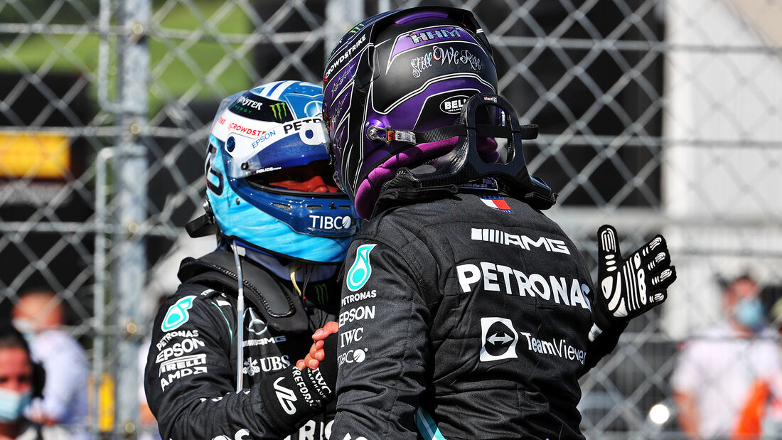 Lewis-Hamilton-Mercedes-Formel-1-GP-Ungarn-Budapest-Samstag-31-Juli-2021-169Gallery-e4729768-1819351