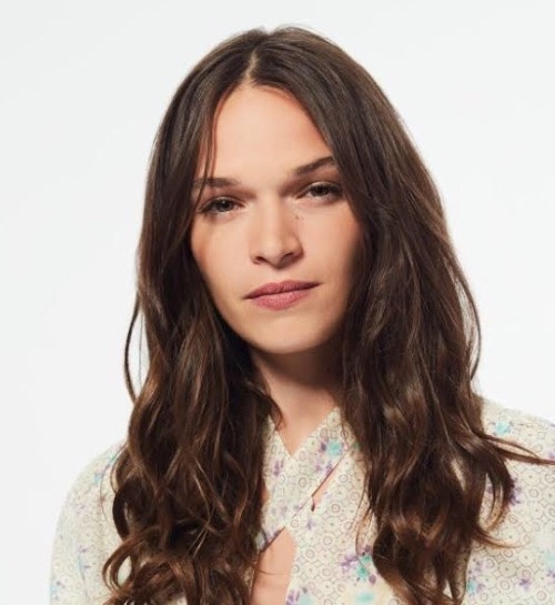 anna-brewster.jpg