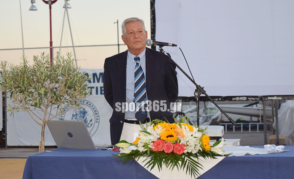 , 100 &Chi;&rho;ό&nu;&iota;&alpha; &Alpha;&theta;&lambda;&eta;&tau;&iota;&kappa;ή&sigmaf; &Pi;&rho;&omicron;&sigma;&phi;&omicron;&rho;ά&sigmaf;: &Omicron; &Nu;&alpha;&upsilon;&tau;&iota;&kappa;ό&sigmaf; Ό&mu;&iota;&lambda;&omicron;&sigmaf; &Kappa;&alpha;&lambda;&alpha;&mu;ά&tau;&alpha;&sigmaf; “&Omicron; &Pi;&omicron;&sigma;&epsilon;&iota;&delta;ώ&nu;” &gamma;&iota;ό&rho;&tau;&alpha;&sigma;&epsilon; &mu;&epsilon; &lambda;&alpha;&mu;&pi;&rho;ό&tau;&eta;&tau;&alpha; (&Epsilon;&iota;&kappa;ό&nu;&epsilon;&sigmaf; & &beta;ί&nu;&tau;&epsilon;&omicron;)