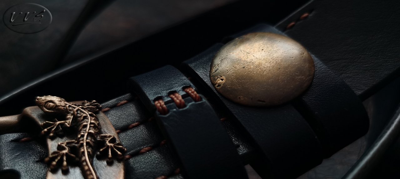 пряжка геккон бронза1,2