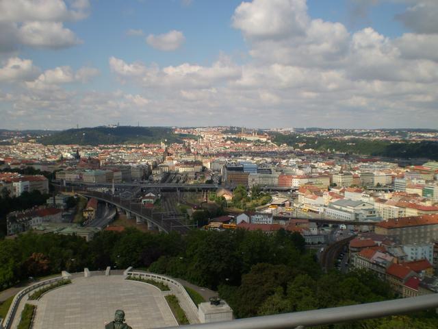 Praga, corazón de Europa - Blogs de Checa Rep. - Al Este y al Oeste (3)