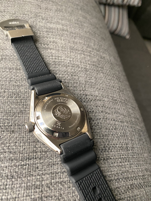 592DFFC1-C7BA-411D-93A1-78C23E13F9BB