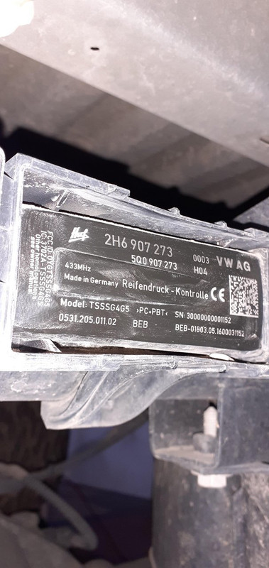 central tpms travesaño arriba del cardan trasero