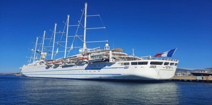 Круизный лайнер под парусами - удивительная судьба и факты о Club Med 2 Круизный лайнер под парусами - удивительная судьба и факты о Club Med 2