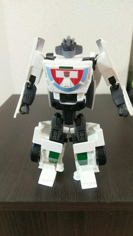 1477921208-uw-lynx-king-09