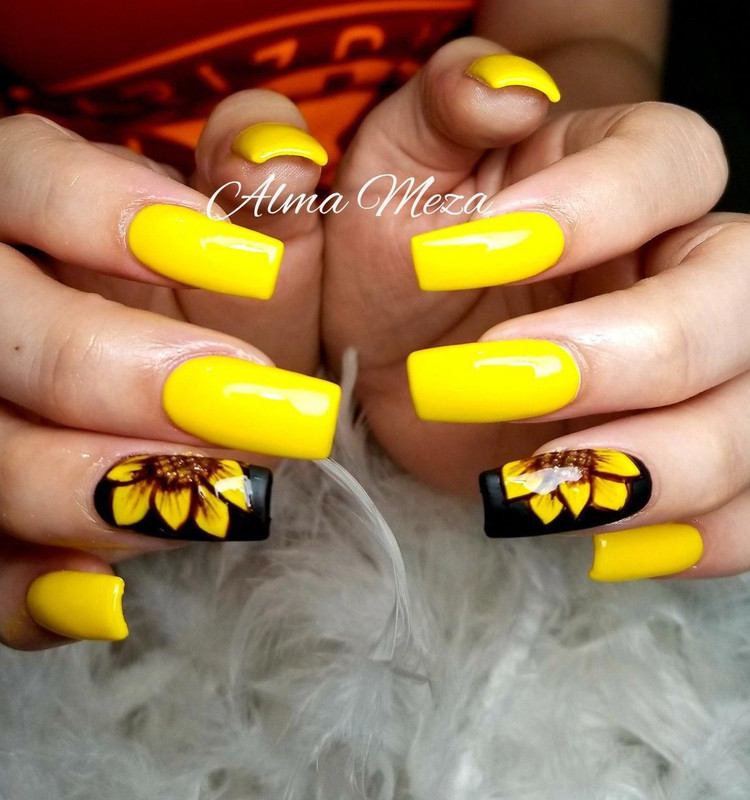 Ideas de uñas de acrilico amarillas