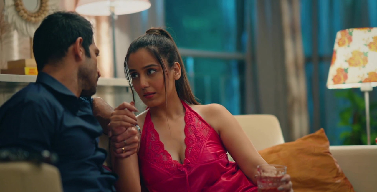 vlcsnap-2025-05-28-19h41m19s911