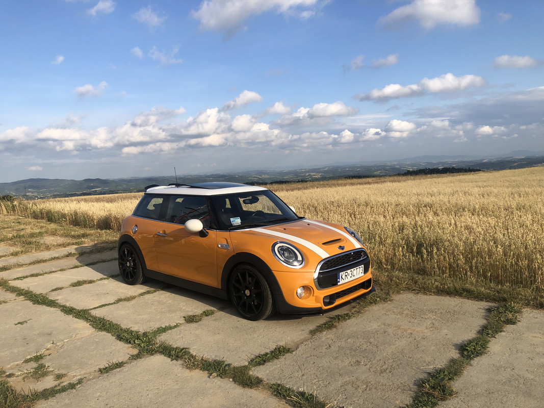 B24BE5E1-F4D9-43BF-BB69-B343E6058038