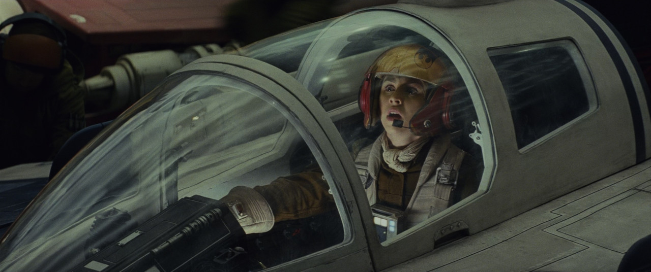 Star Wars - The Last Jedi (2017).mkv_snapshot_00.29.17_[2018.03.