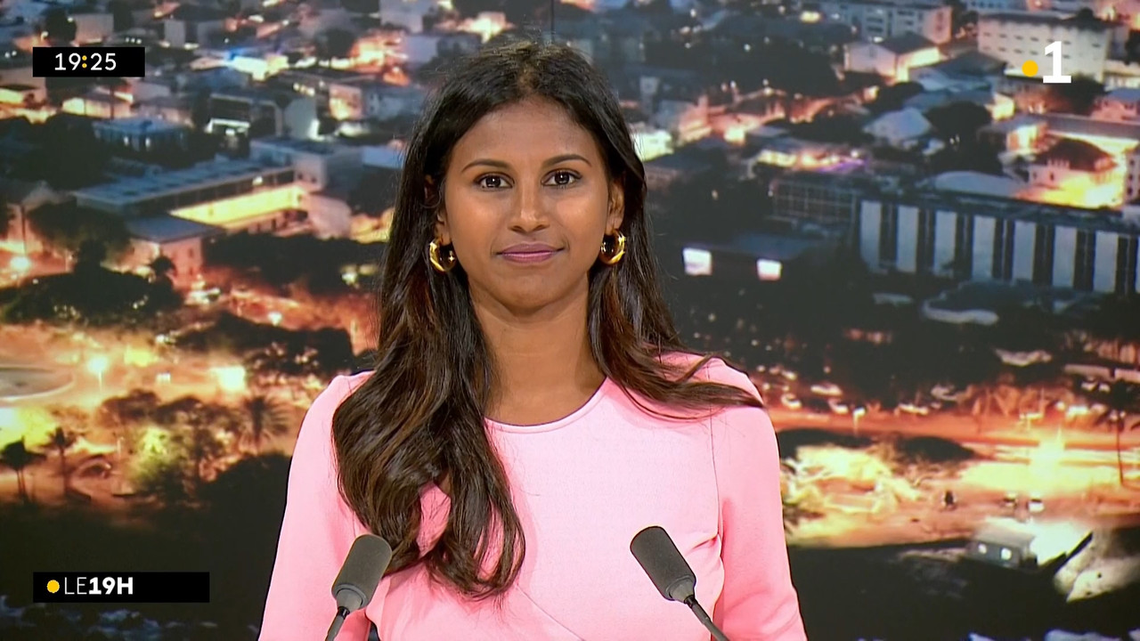 Le 19h Réunion - Édition du mercredi 27 mars 2024_La Première_2024_03_27_15_58.ts_snapshot_26.17.254