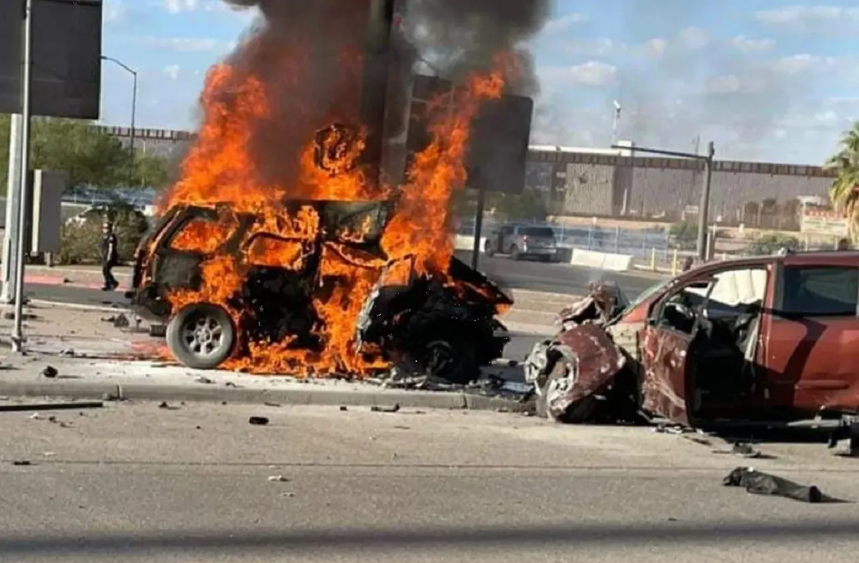 Aparatoso choque en El Paso deja 3 muertos, policía capturó a sospechoso: video