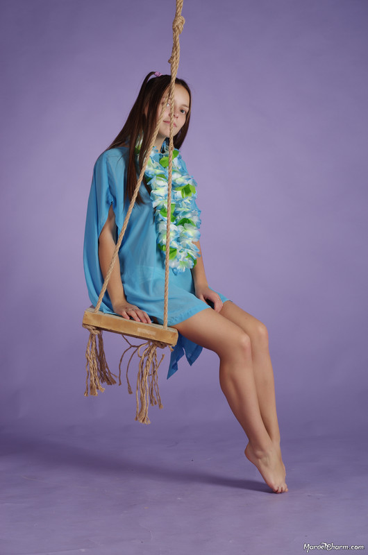 MarvelCharm_Nika-Swing-019