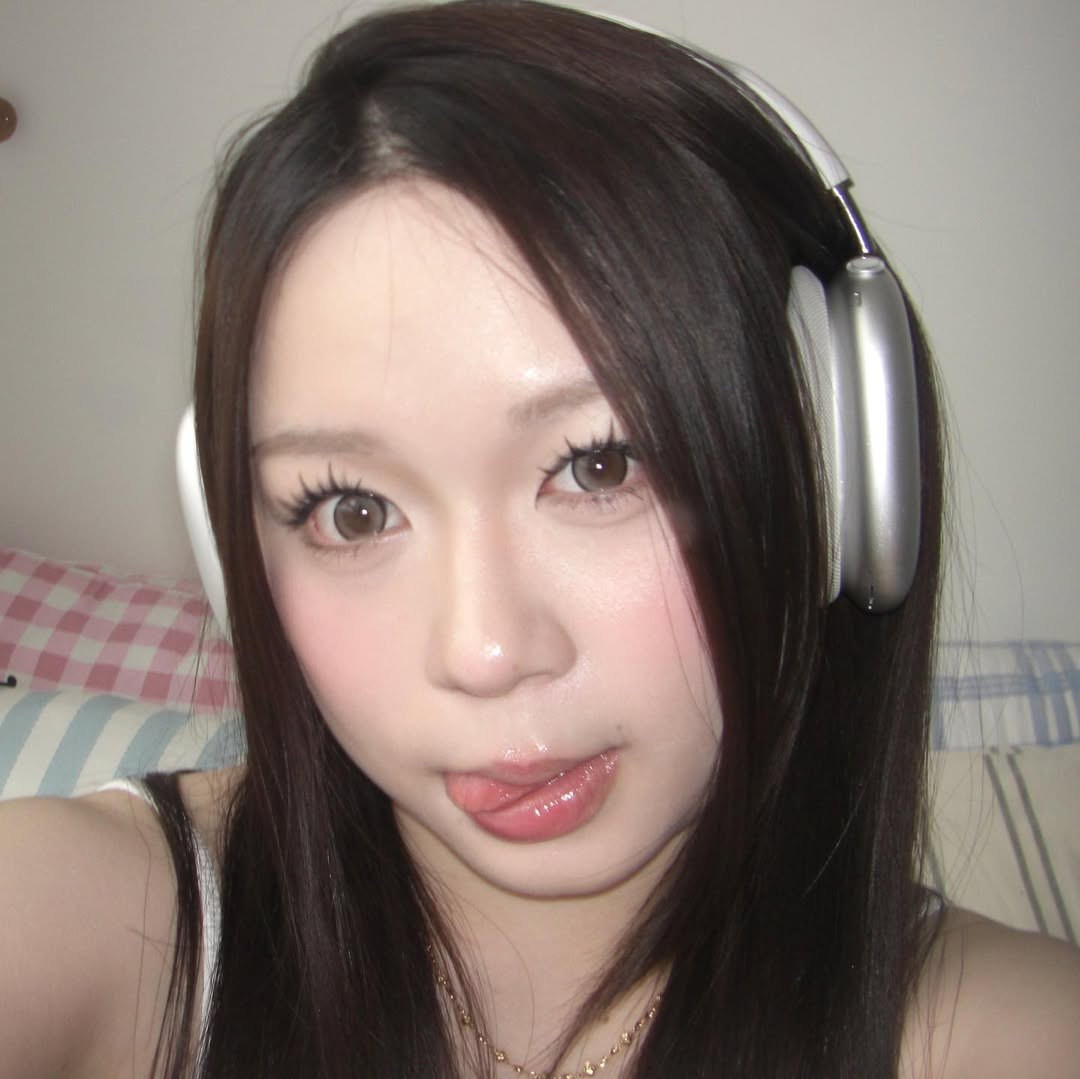 photo 27 2025 12 17 21 11 57