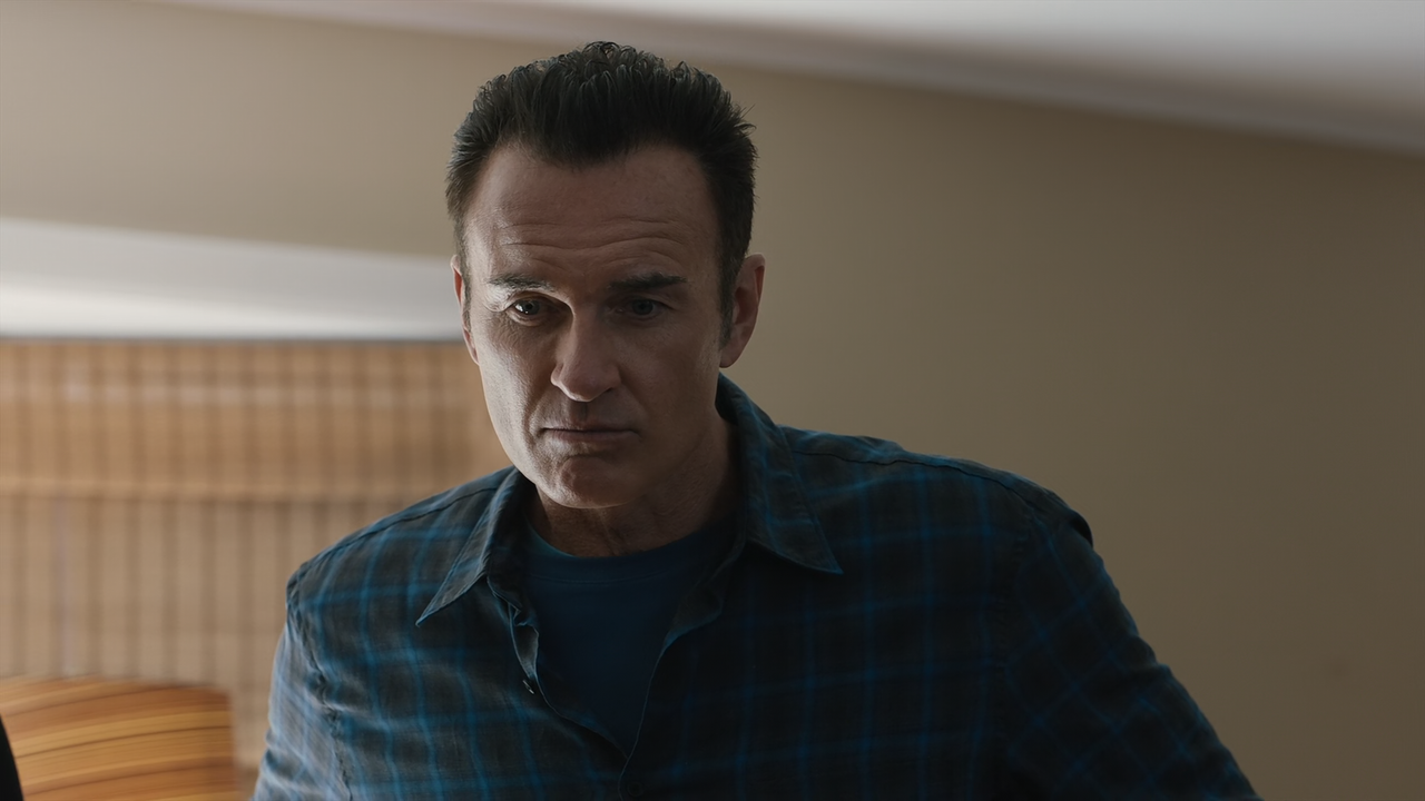 FBI.Most.Wanted.S03E05.Unhinged.1080p.10bit.AMZN.WEB-DL.DDP5.1.HEVC-Vyndros.mkv_snapshot_33.12_[2021