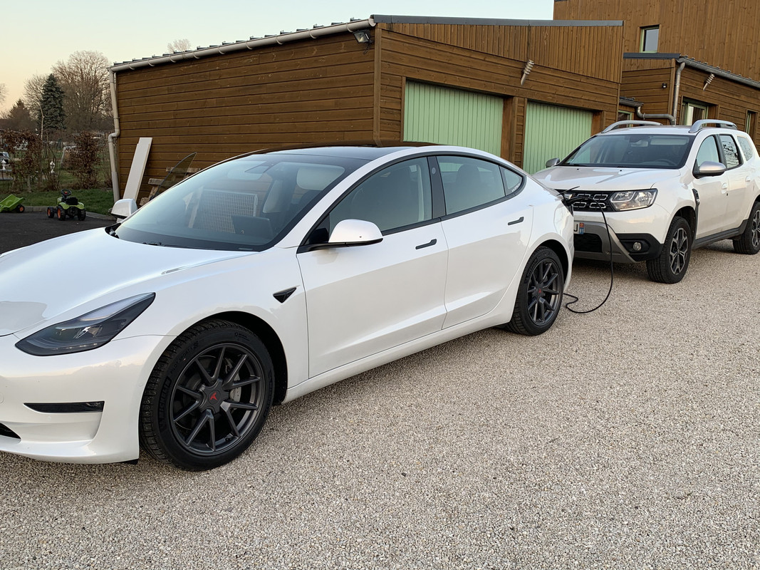 33C5CB5E-9125-4C0A-8249-94277CA3DDAF