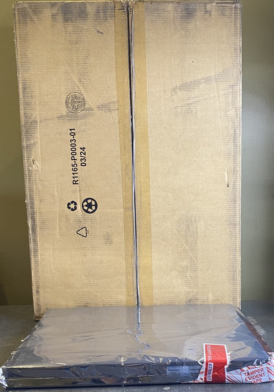 JUNIPER NETWORKS QFX5100-24Q-3AFO GSFP+ 24-PORT 1U ETHERNET SWITCH 650-056265