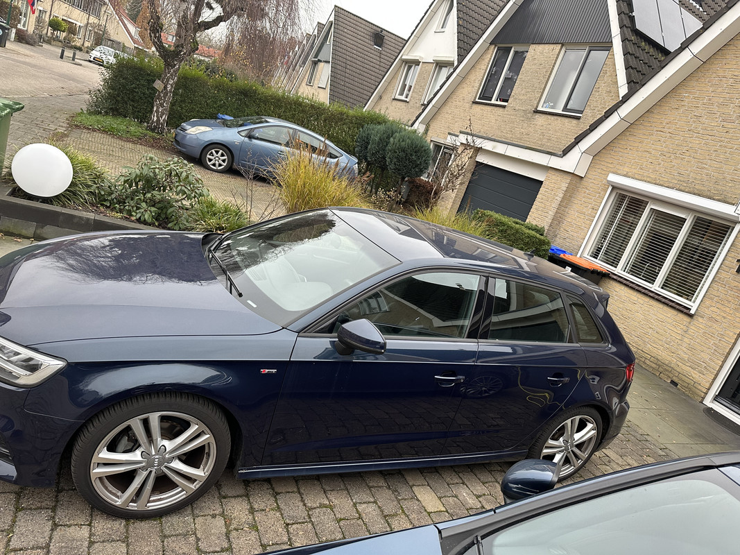 5CBB54BB-2A17-43FB-9B3A-1517C11B6305