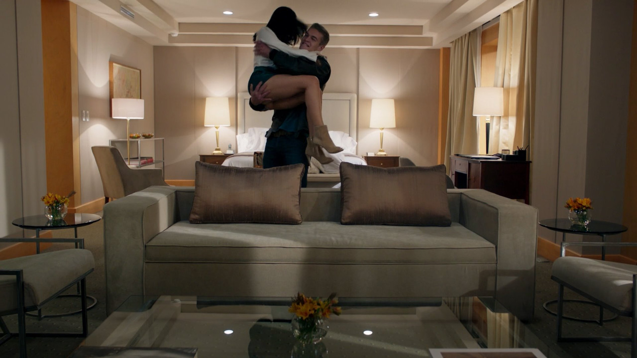 Diablo.Guardian.S01E02.1080p.AMZN.mkv_snapshot_03.32_[2021.07.28_15.14.02]