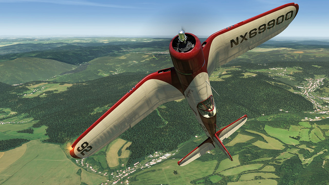 Corsair-stunting-over-Czechia.jpg