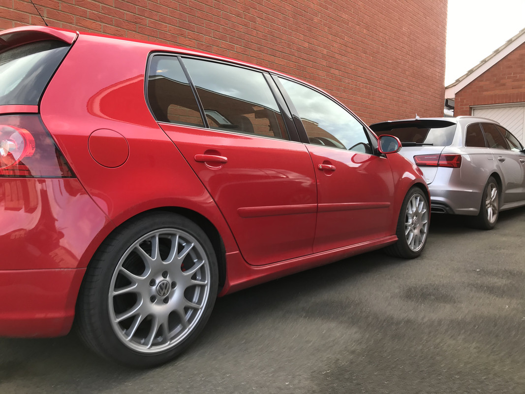 F3F40B71-C0B0-4D85-B221-F34653A09812