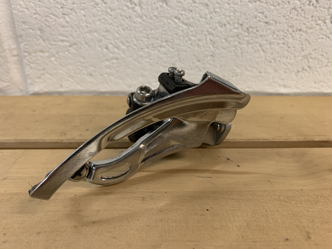 964B09DC-2E6B-4CB7-B059-104E4A8DE89E