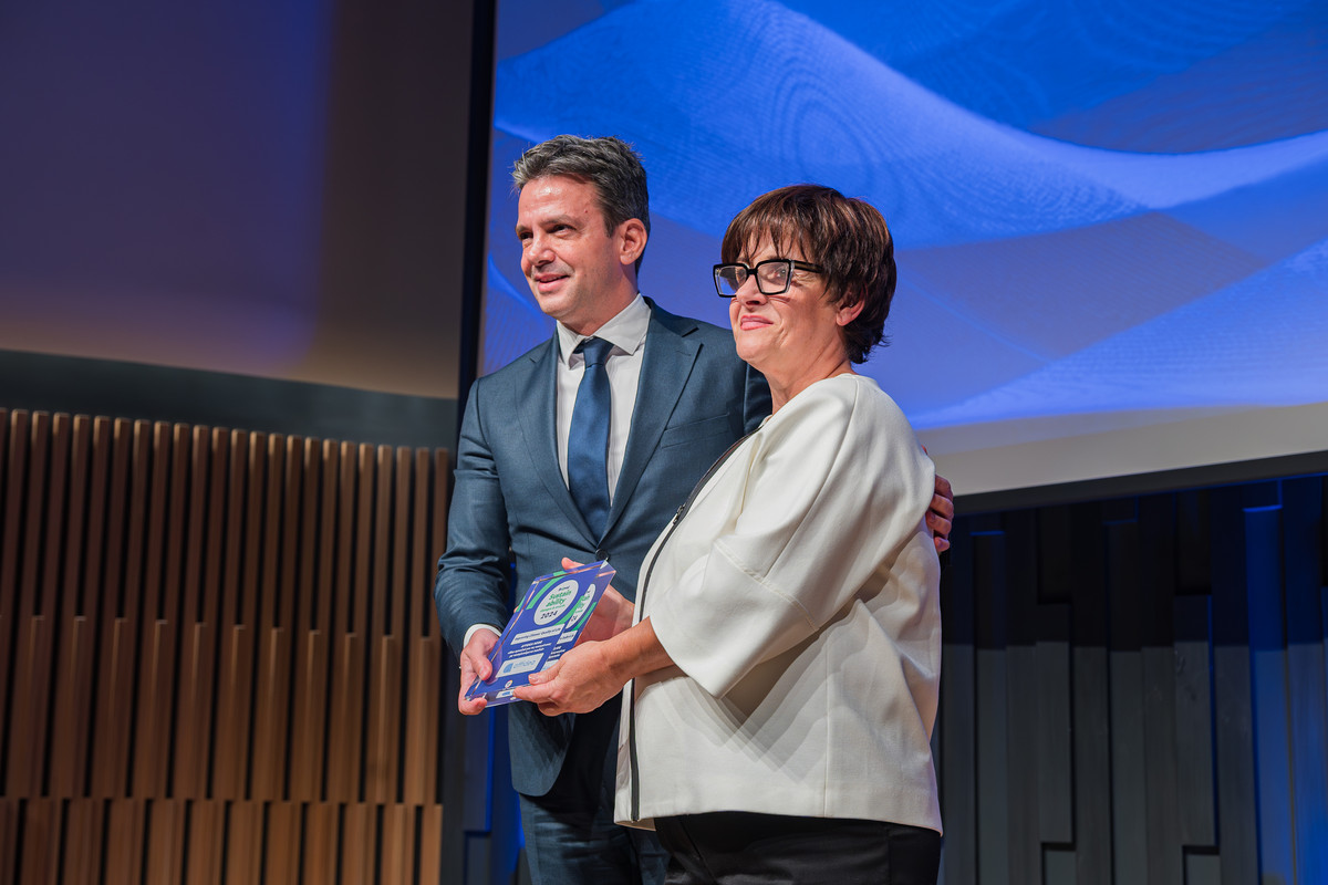 Θεόδωρος Καρούτζος & Χρυσούλα Εξάρχου