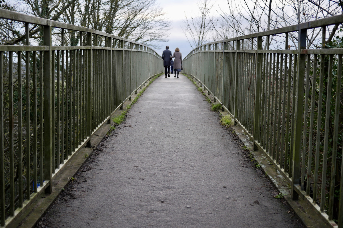 E6C98506-F31D-4416-8158-D18803010AC7