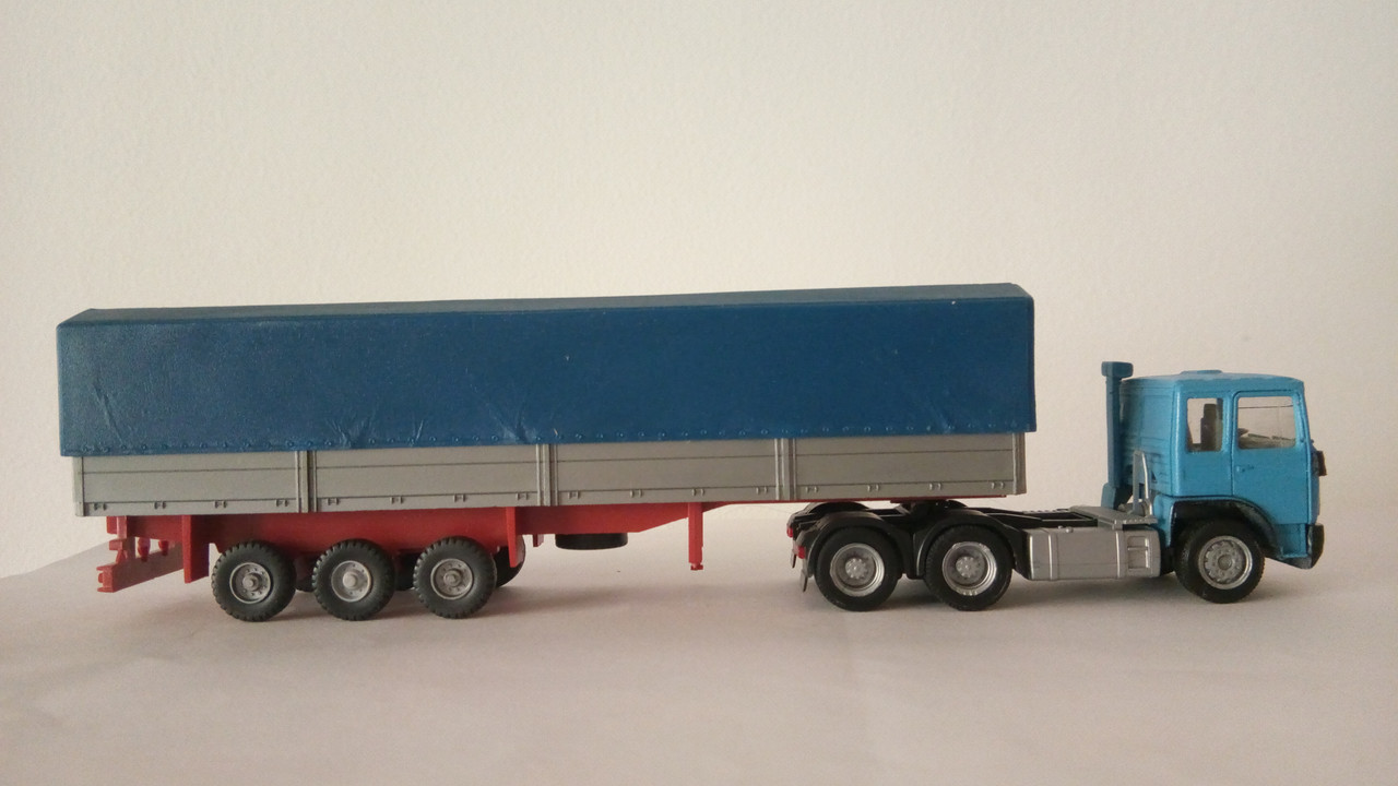 Mach (8136)