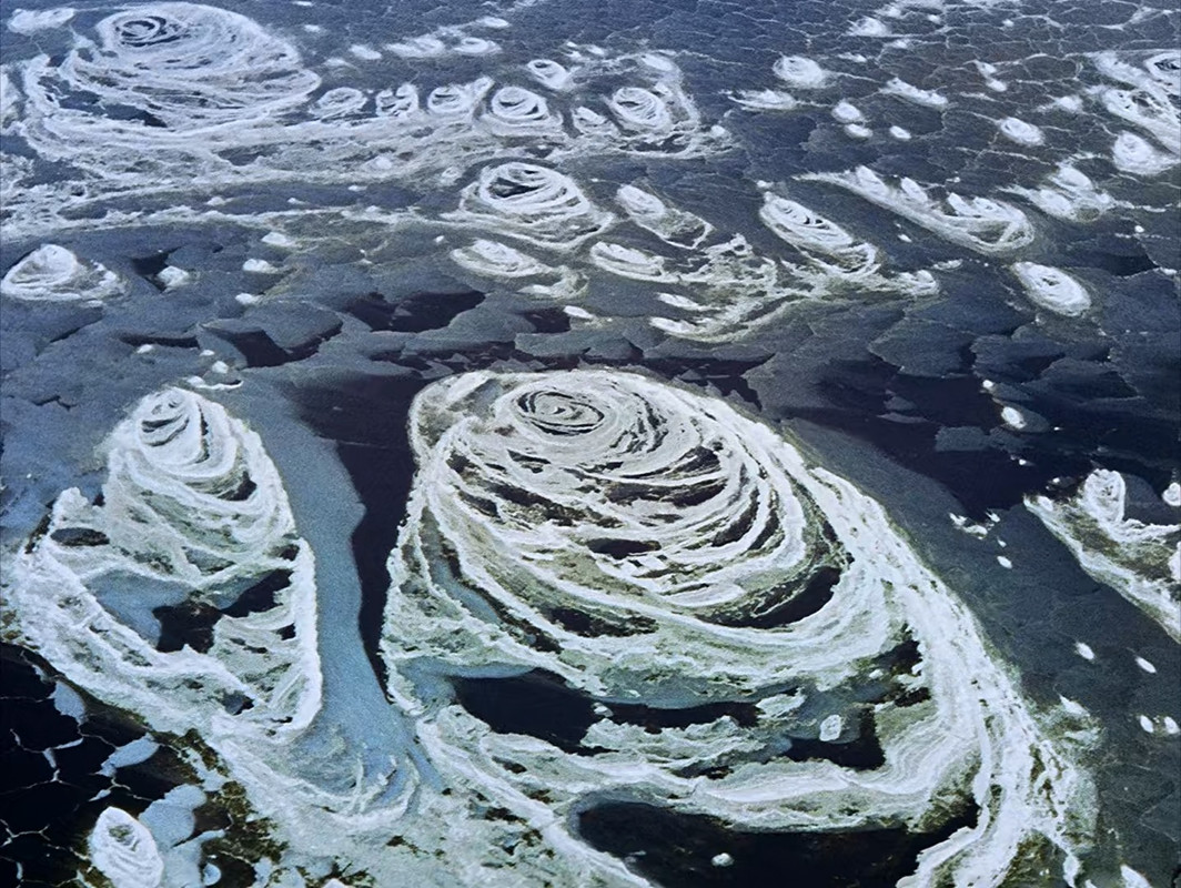Fata Morgana 1971 WHC (1080p x265 10bit Tigole).