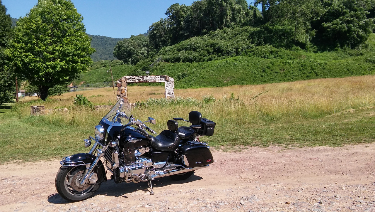 35245B25-8001-4270-B80B-9163CBA67B66