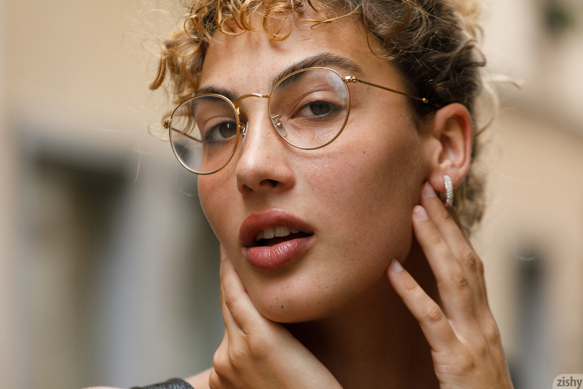 full_038_1222431339357883