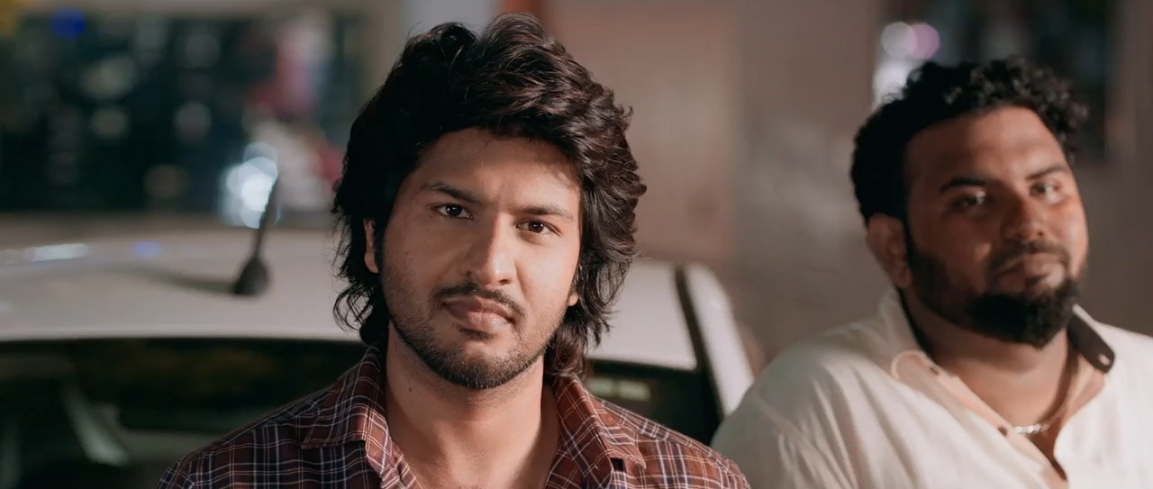 Idi Minnal Kadhal 2024 WebRip [Hindi + Tamil] 480p, 720p ESub Screenshot