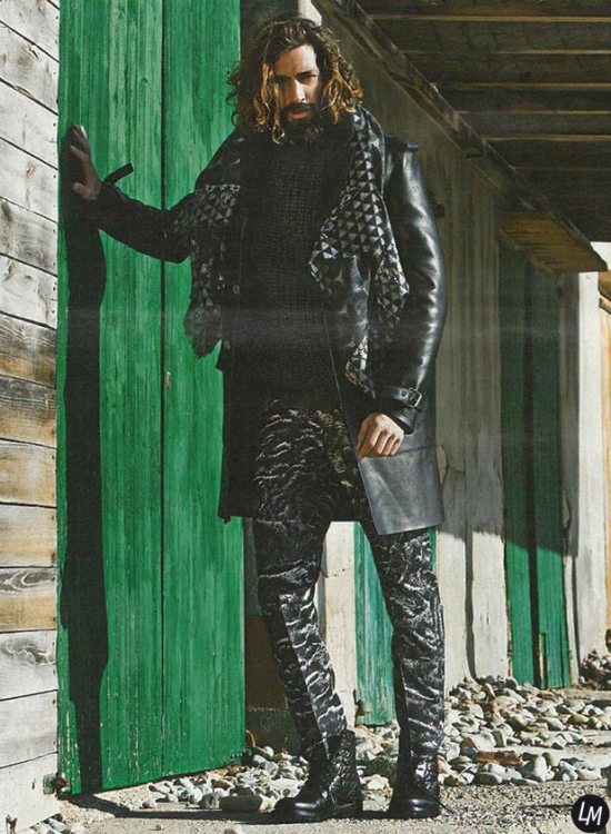 141_maximiliano_book