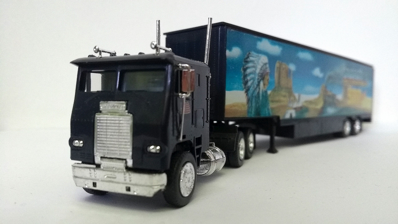 Mach (2733)