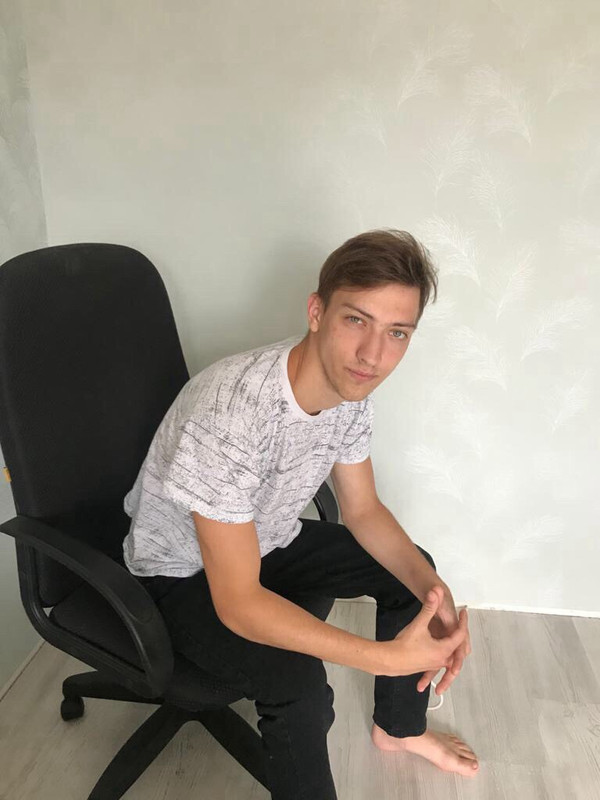 C2EEB7B9-548E-4975-A43C-D3291388174F