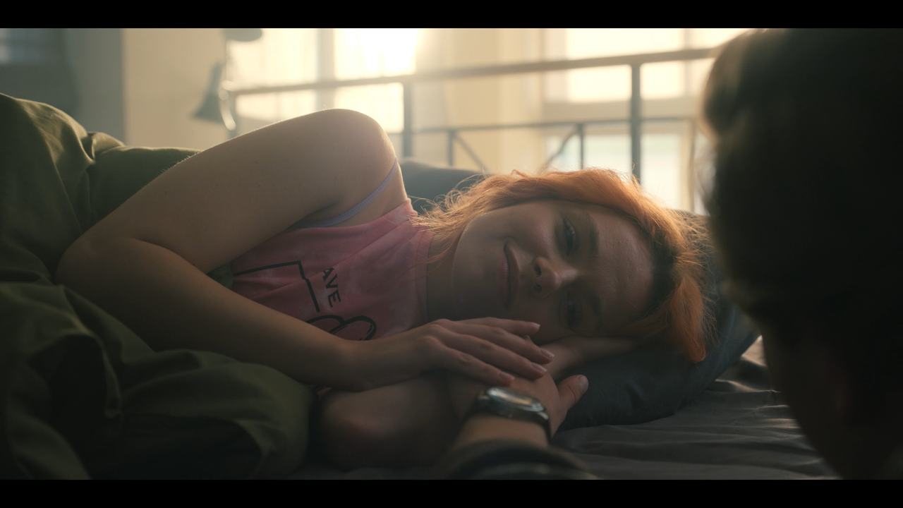 S01E04---Dziewczyna-i-kosmonauta-2023-WEB-DL-1080p-Ukr.Pol-sub-Ukr.Eng-Hurtom.mkv_snapshot_32.39.198