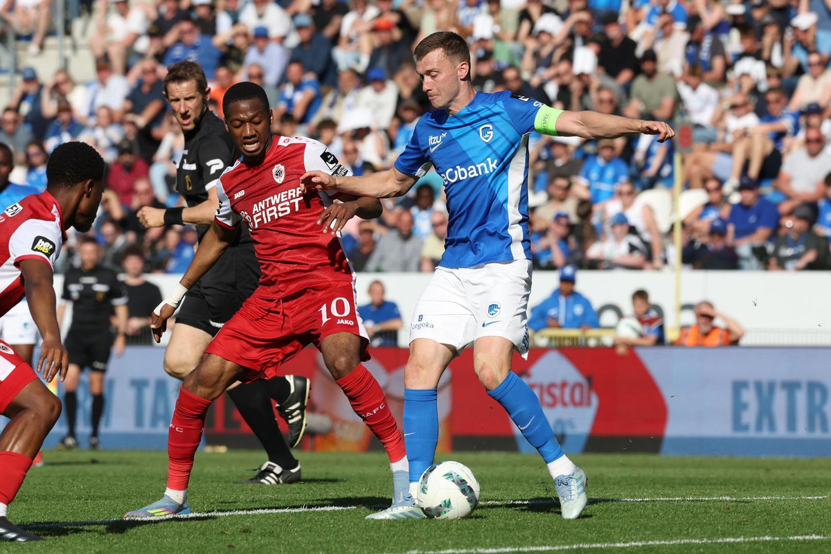 Genk vs Antwerp, 18h30 ngày 03/08