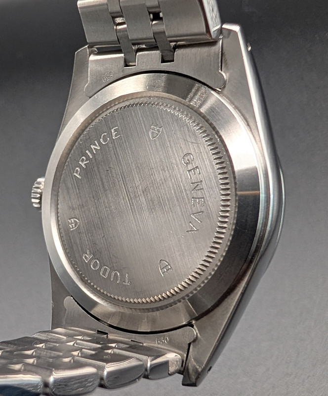 PXL 20251121 012713171