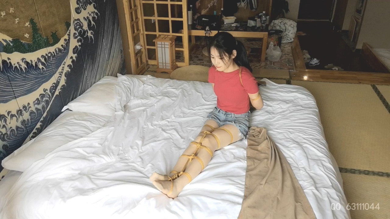 随心原创 清纯林夕 捆绑初体验.mp4_20210215_092513.880