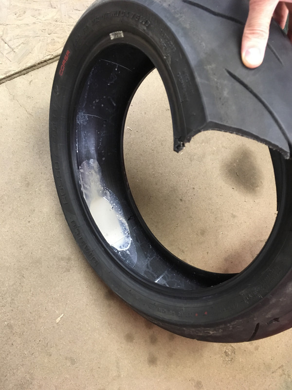 5E243B9D-5C88-4E91-9D5C-36712285930B