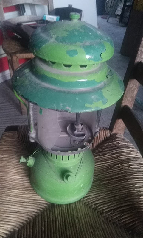 7D68C7B8-D2BE-40EE-B647-CCD1F48D9FED